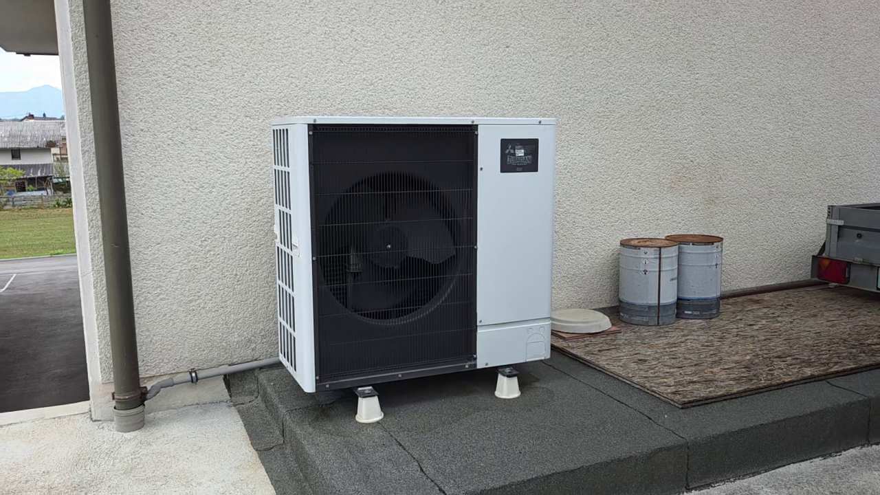 Mitsubishi Electric Zubadan, enodružinska hiša, Vodice nad Ljubljano